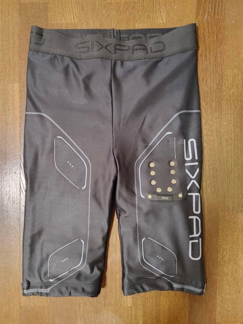 ☆超美品☆　SIXPAD EMS トレーニングウェア ブラック