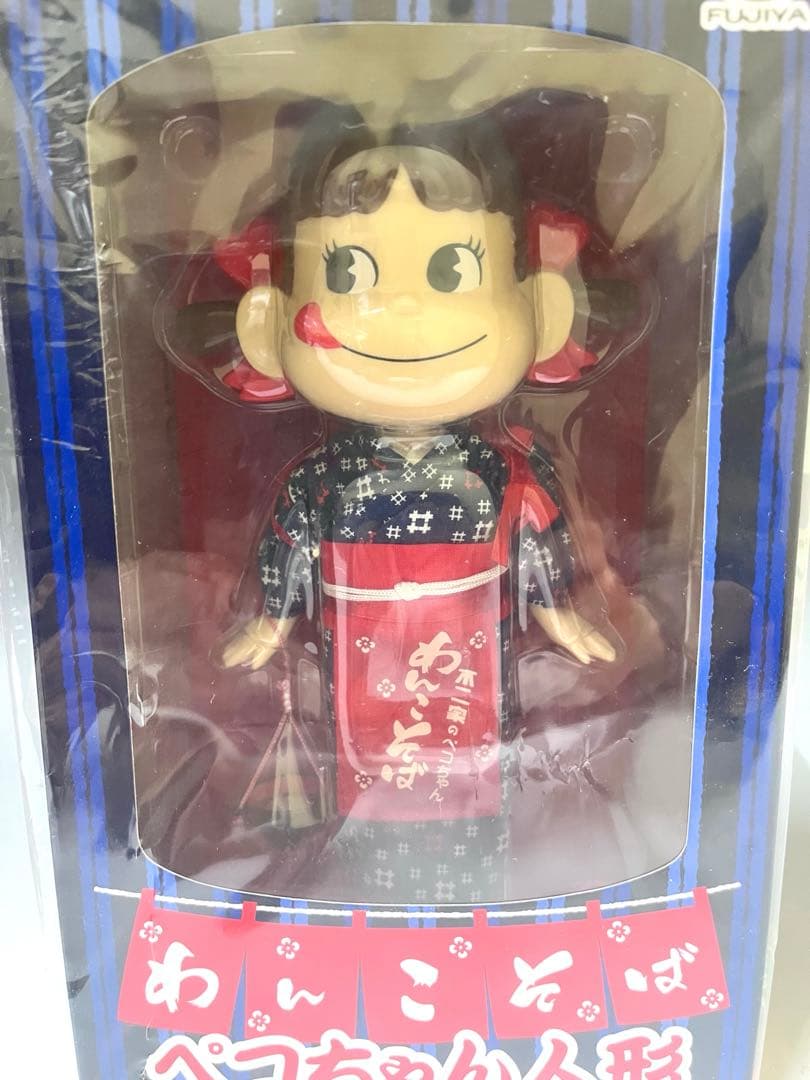 レア　非売品　新品未使用　赤べこペコちゃん人形　わんこそばペコちゃん人形　不二家