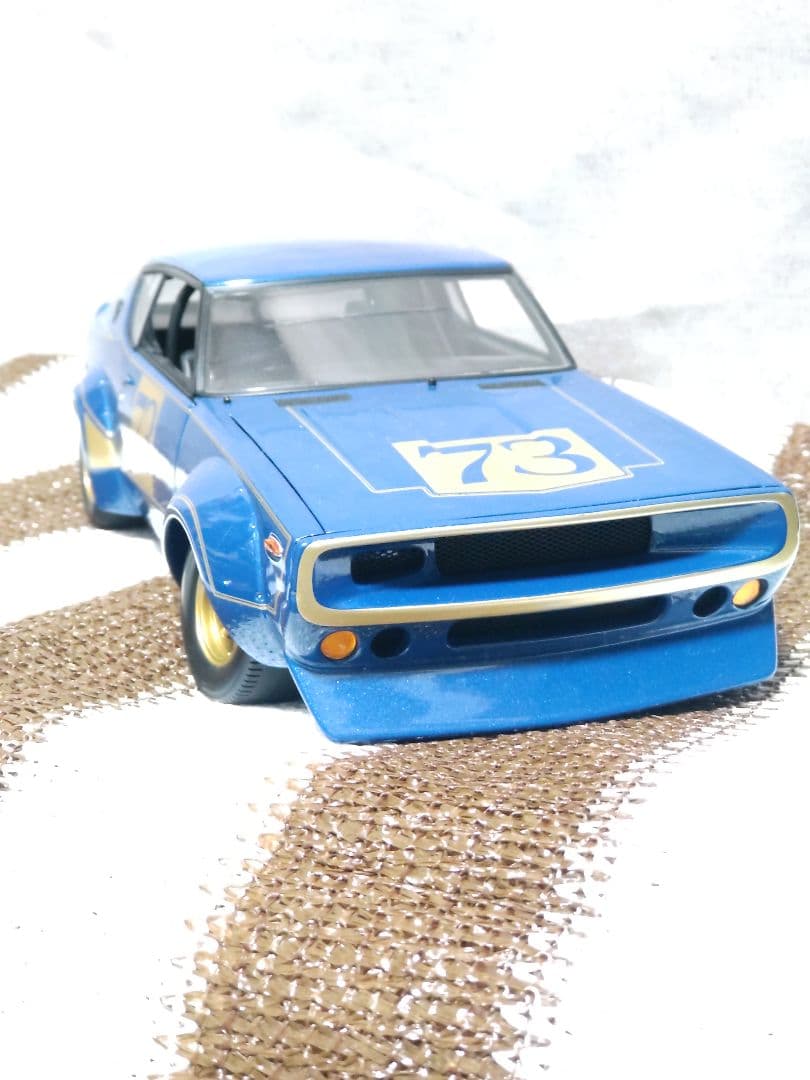 スカイライン GT-R KPGC110 ケンメリ レーシング 1/18 京商