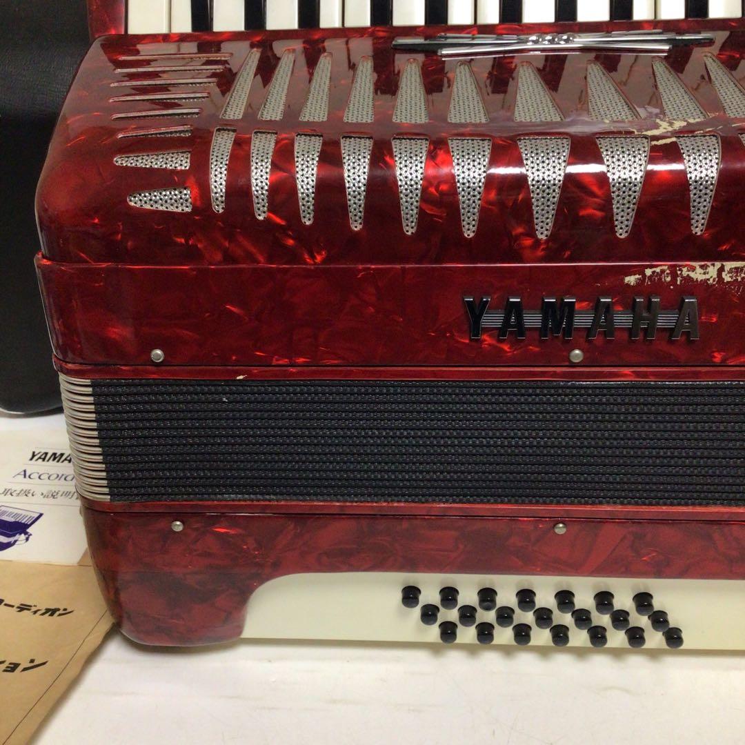 YAMAHA 8905 アコーディオン 32鍵盤　21ベース　モデル　赤