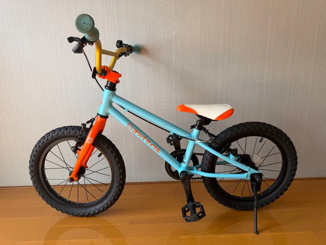 ヨツバサイクル 16インチ ラムネブルー 補助輪付 【神奈川県藤沢市・直接引取】