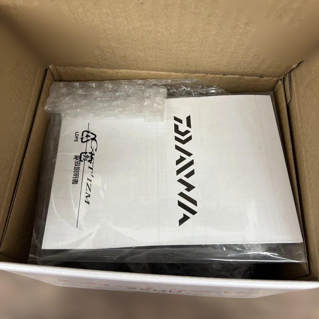 261082 DAIWAスピニングリール投げ・遠投19キャスティズム25QD