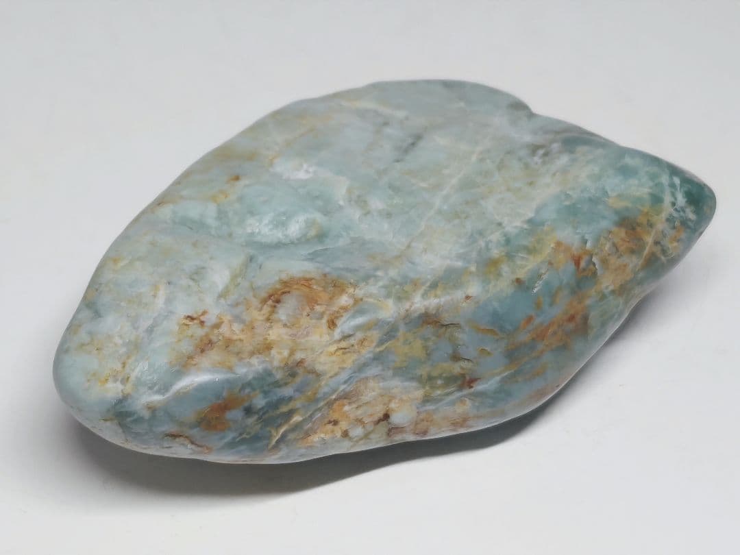 淡緑 254g 翡翠 ヒスイ 原石 鑑賞石 自然石 誕生石 鉱物 鉱石 水石