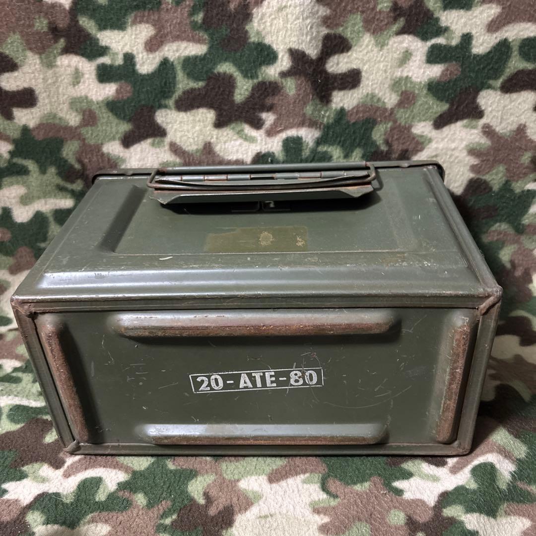 2点セット　フランス軍　CAL.50 AMMO BOX 米軍　TOOL BAG