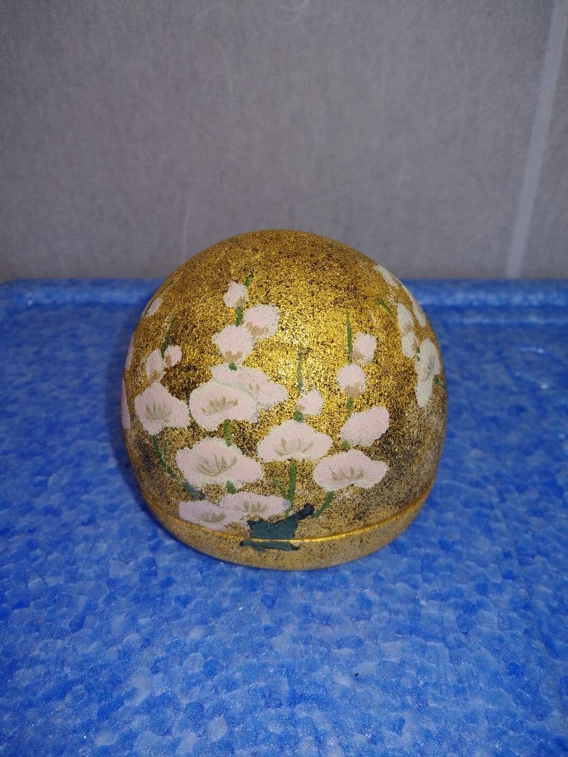 茶道具　金砂塗梅林文香合