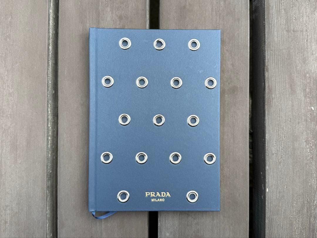 新品未使用　非売品　PRADA VIPノベルティ ノート