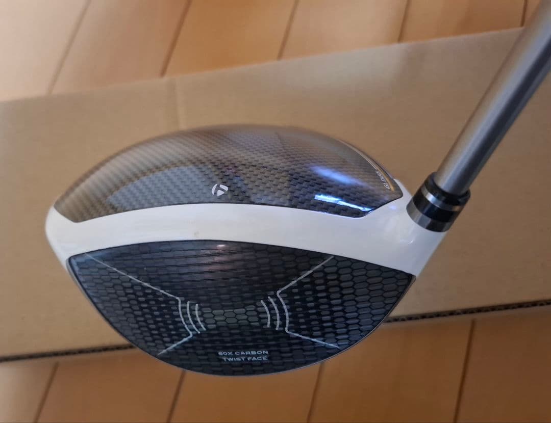 ステルスグローレ ドライバー 10.5° S　ヘッドカバー付き