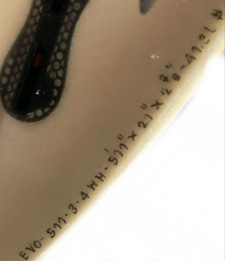 TOMO EVO ショートボード 修理跡あり