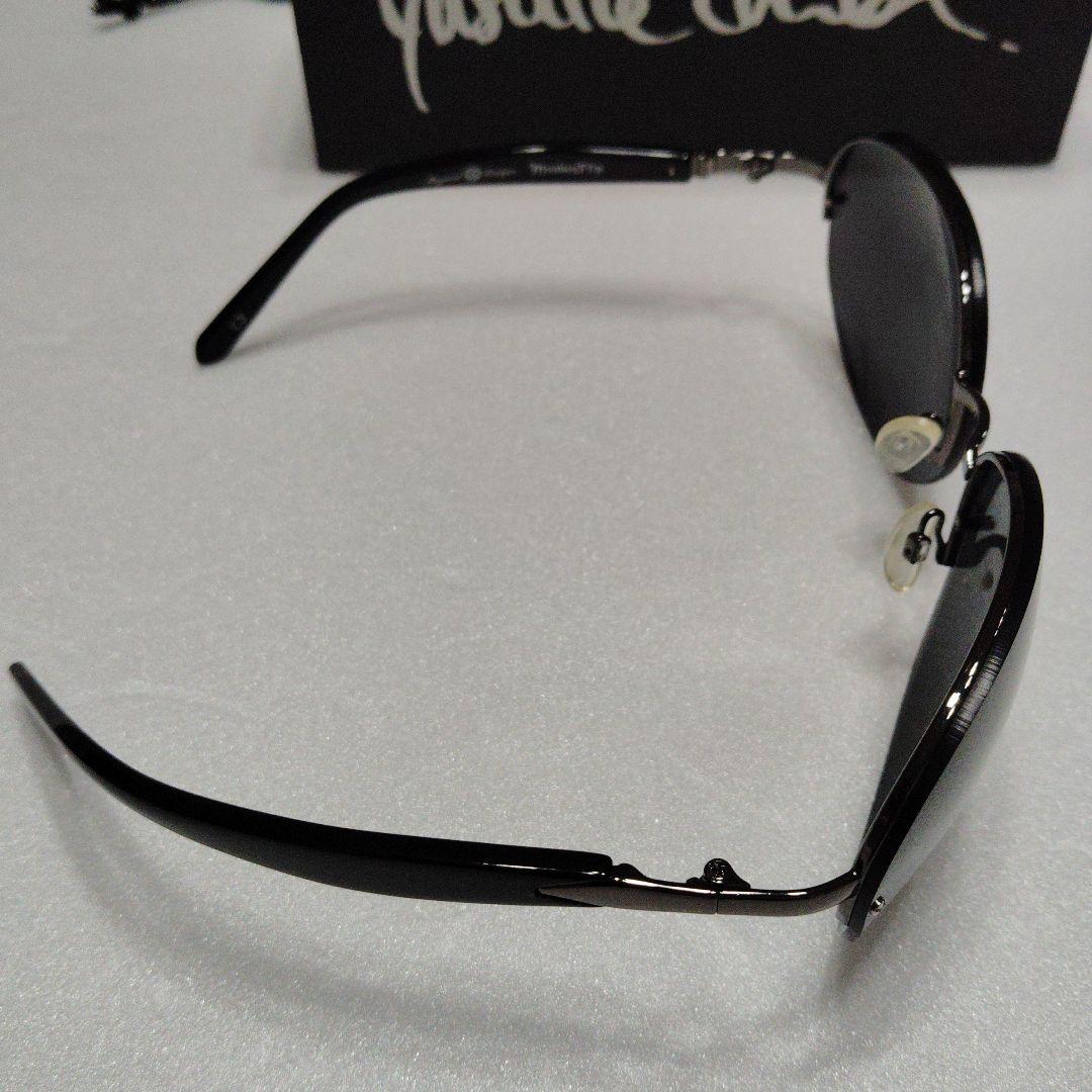 チバユウスケ　サングラス　①