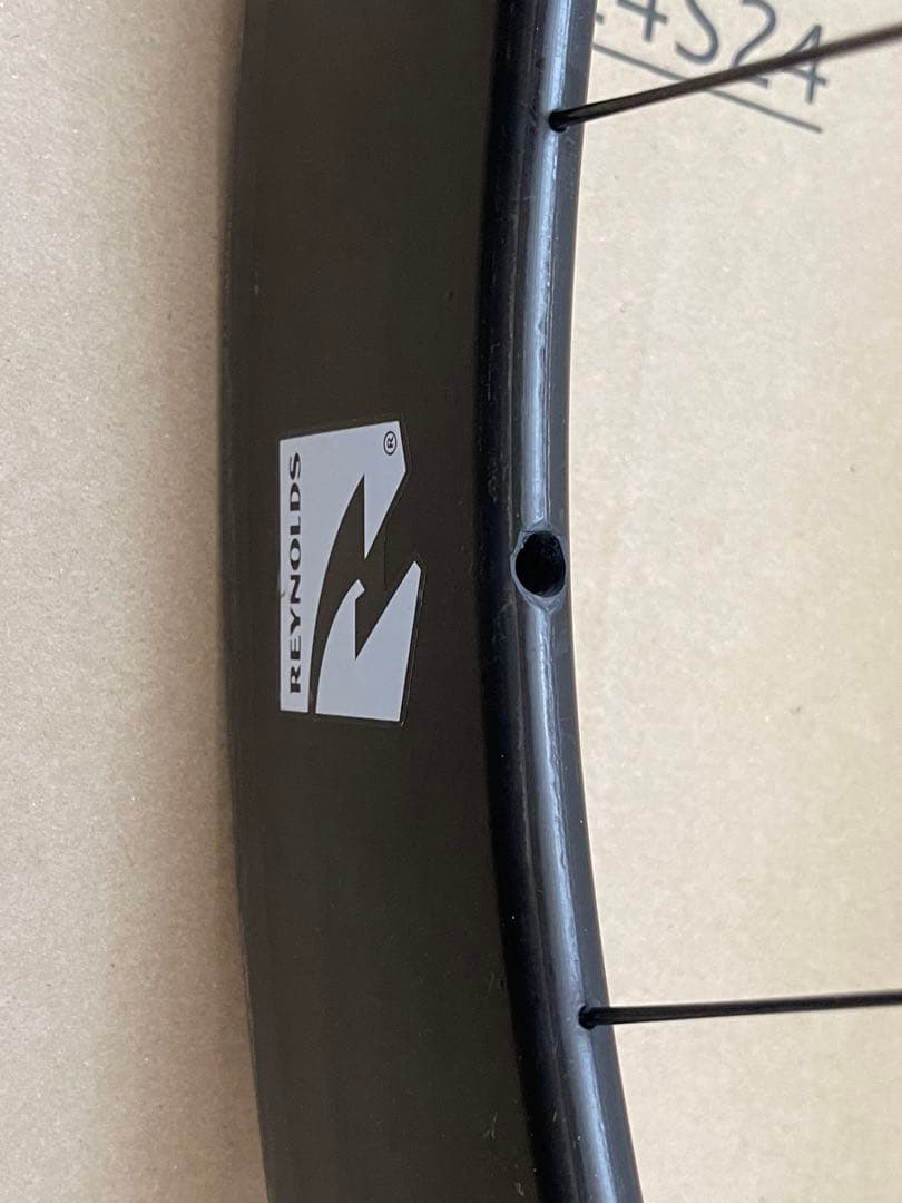 Reynolds Strike クリンチャー 66mm フロントのみ