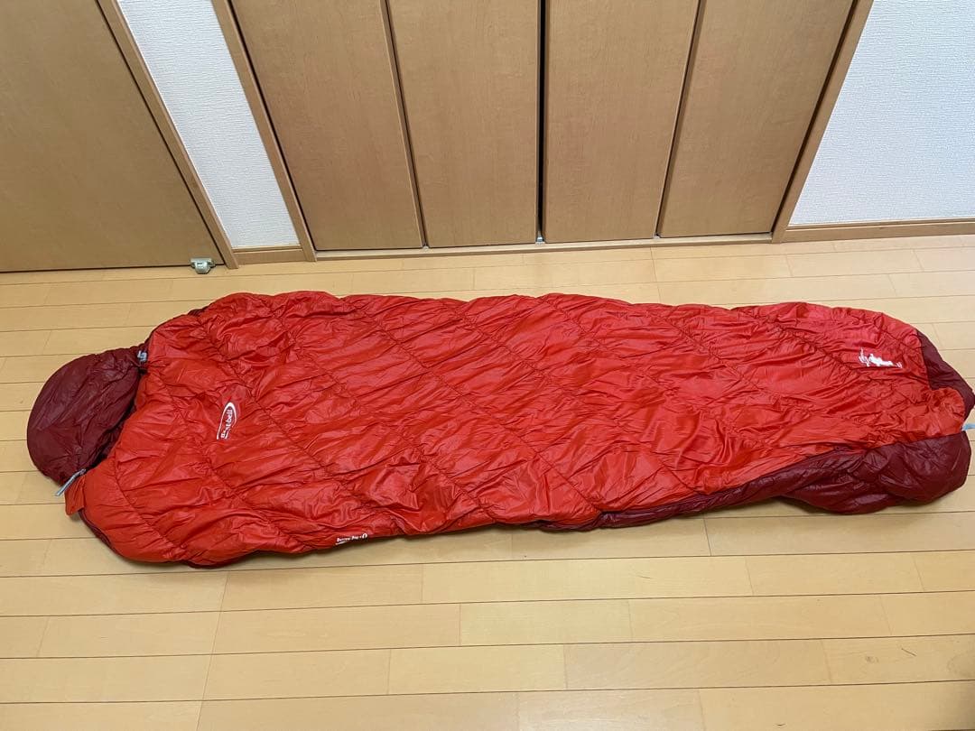 美品　mont-bell Burrow Bag #0 寝袋