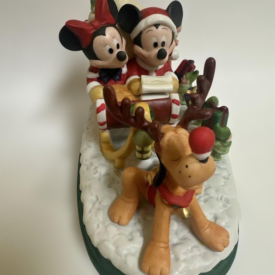 ディズニー　クリスマス　フィギュア