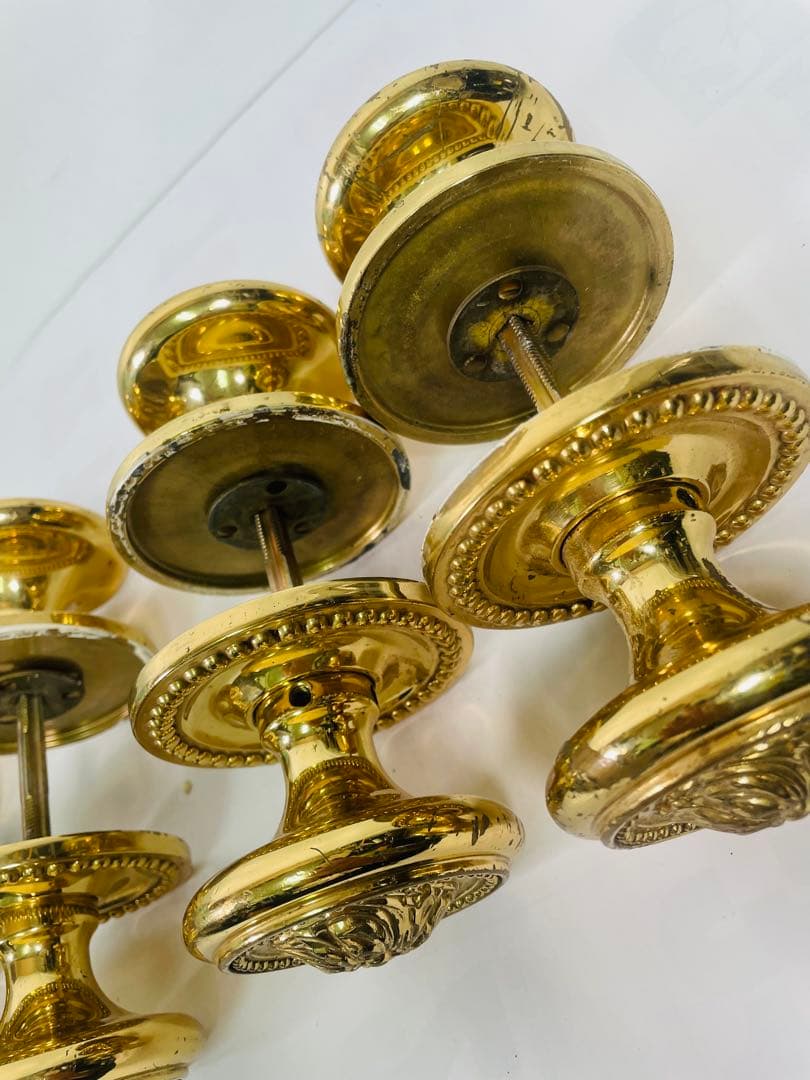 【レア品】アンティーク品　真鍮製ドアノブ　クラシックデザイン　現状品　インテリア