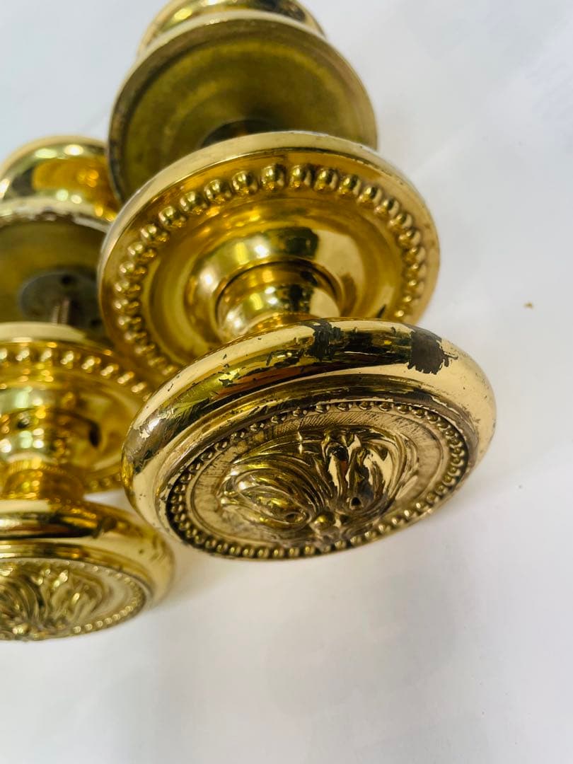 【レア品】アンティーク品　真鍮製ドアノブ　クラシックデザイン　現状品　インテリア