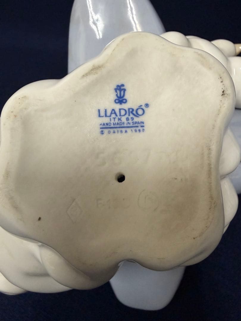 LLADRO リヤドロ 小さなパイロット 5697 フィギュリン