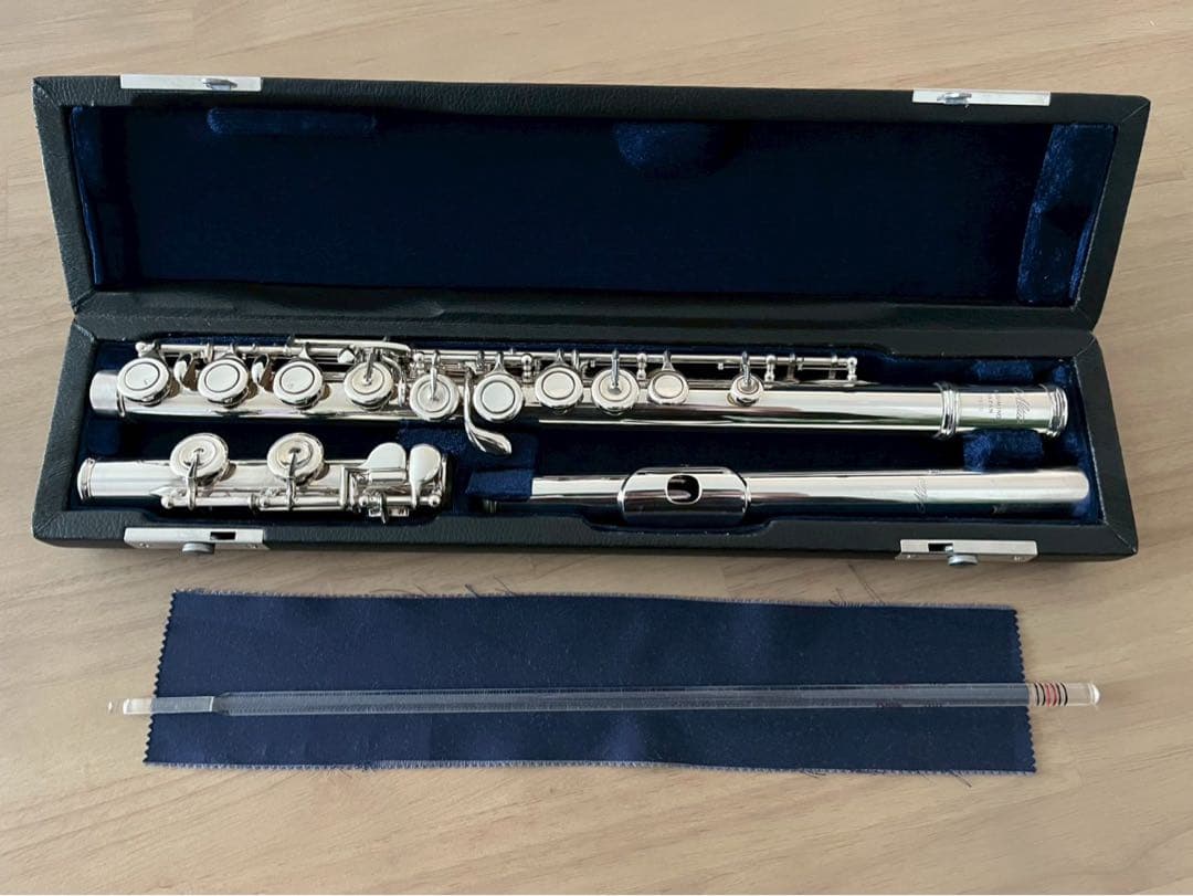Altus fluteアルタス フルートTSモデル(総銀製)