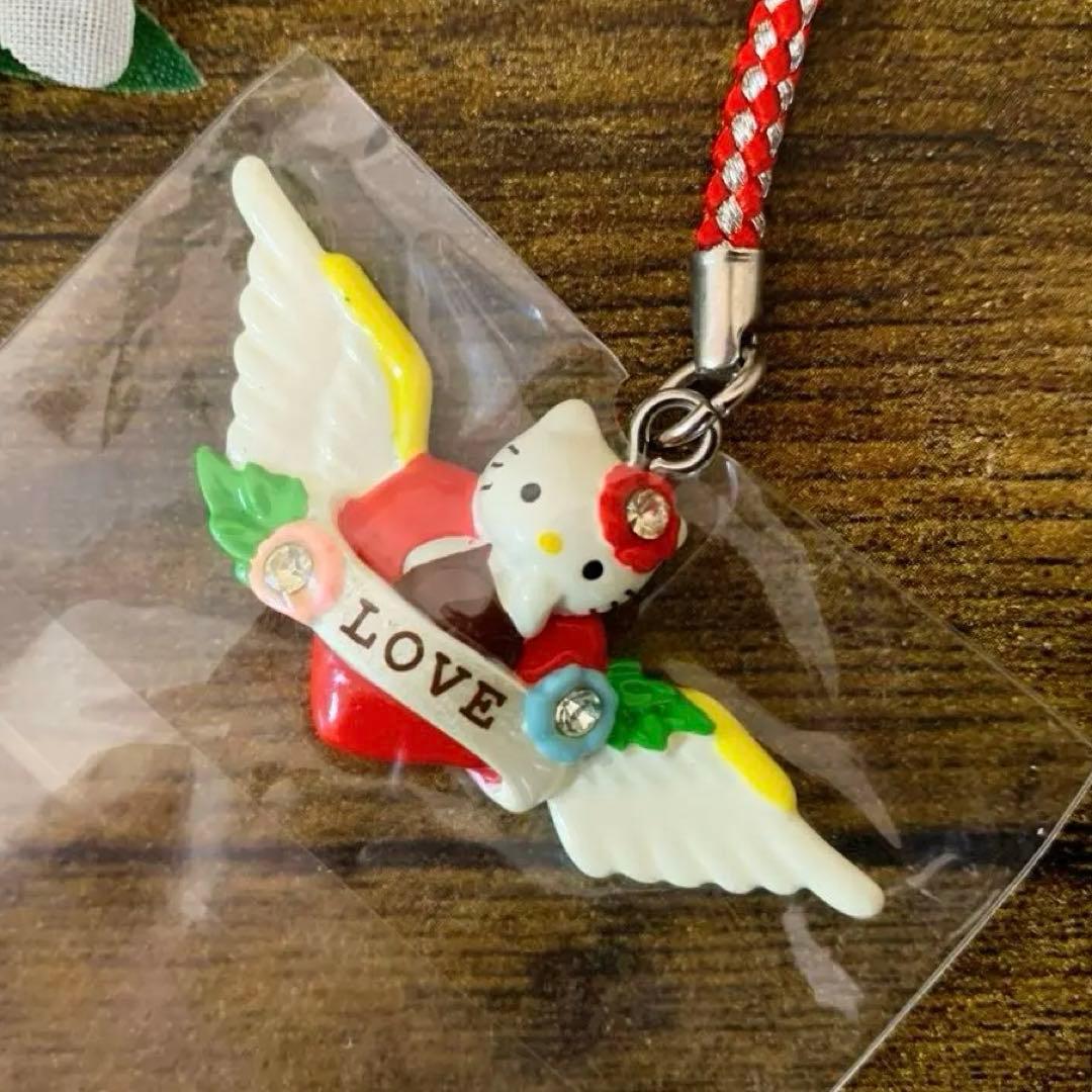 し　様　ハローキティ　LOVE タトゥー 根付け　羽 ストラップ　入手困難