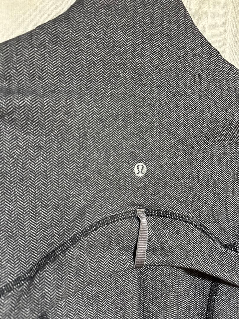 【ルルレモン】Define ダークグレー ジャケット サイズ6