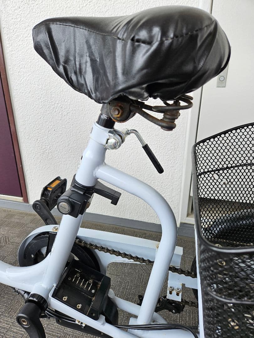 電動アシスト三輪車 ホワイト バスケット付き　2024/2月購入品