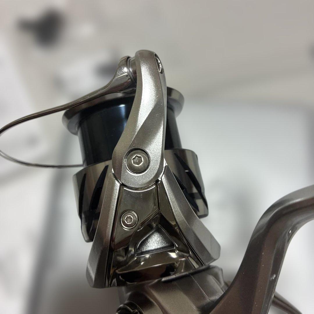 シマノ(SHIMANO) 23 ストラディック 4000MHG 美品