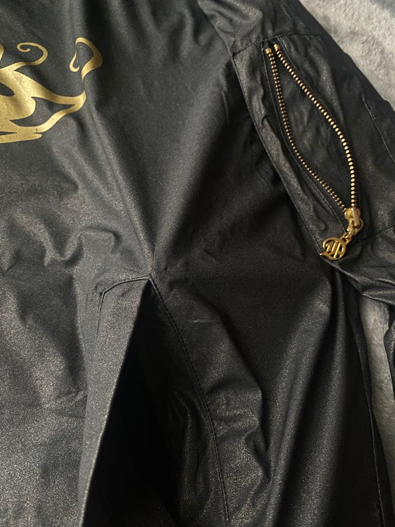 ダンスウィズドラゴン ゴルフウェア プルオーバーゴールド×ブラック　スカル