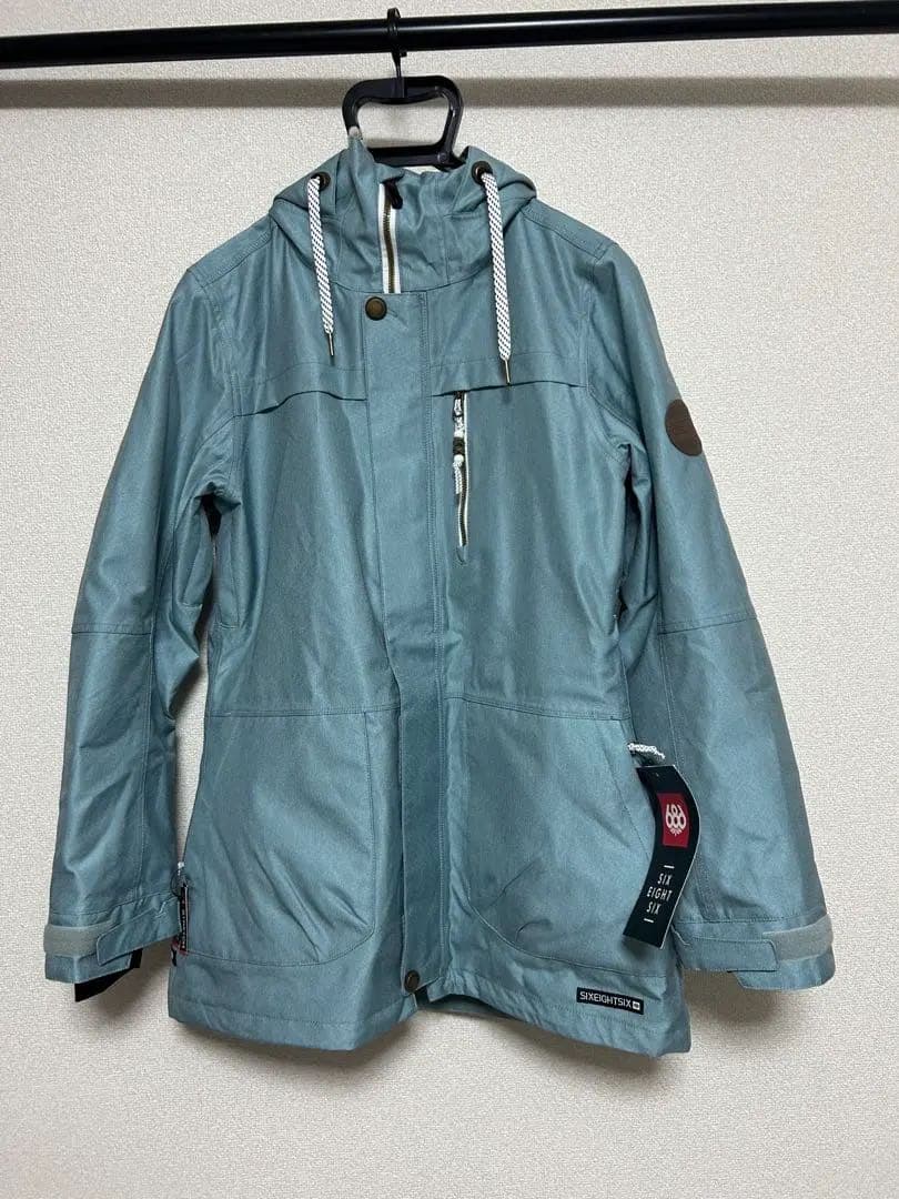 686 シックスエイトシックス スノージャケット、ビブパンツ
