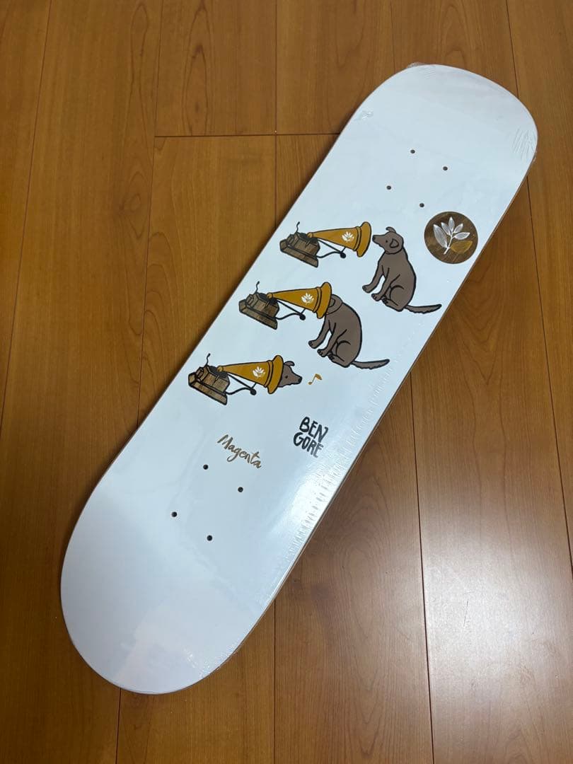 Magenta 8.125 BEN GORE スケートボードデッキ