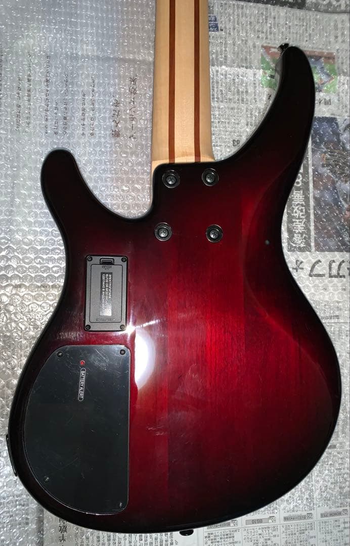 YAMAHA【TRBX605FM】5弦ベース