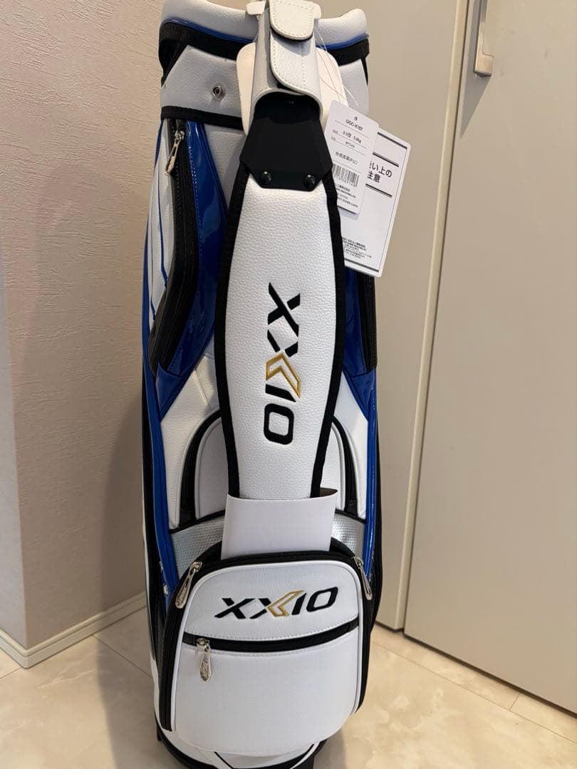 ゼクシオ キャディバッグ GGC-X157