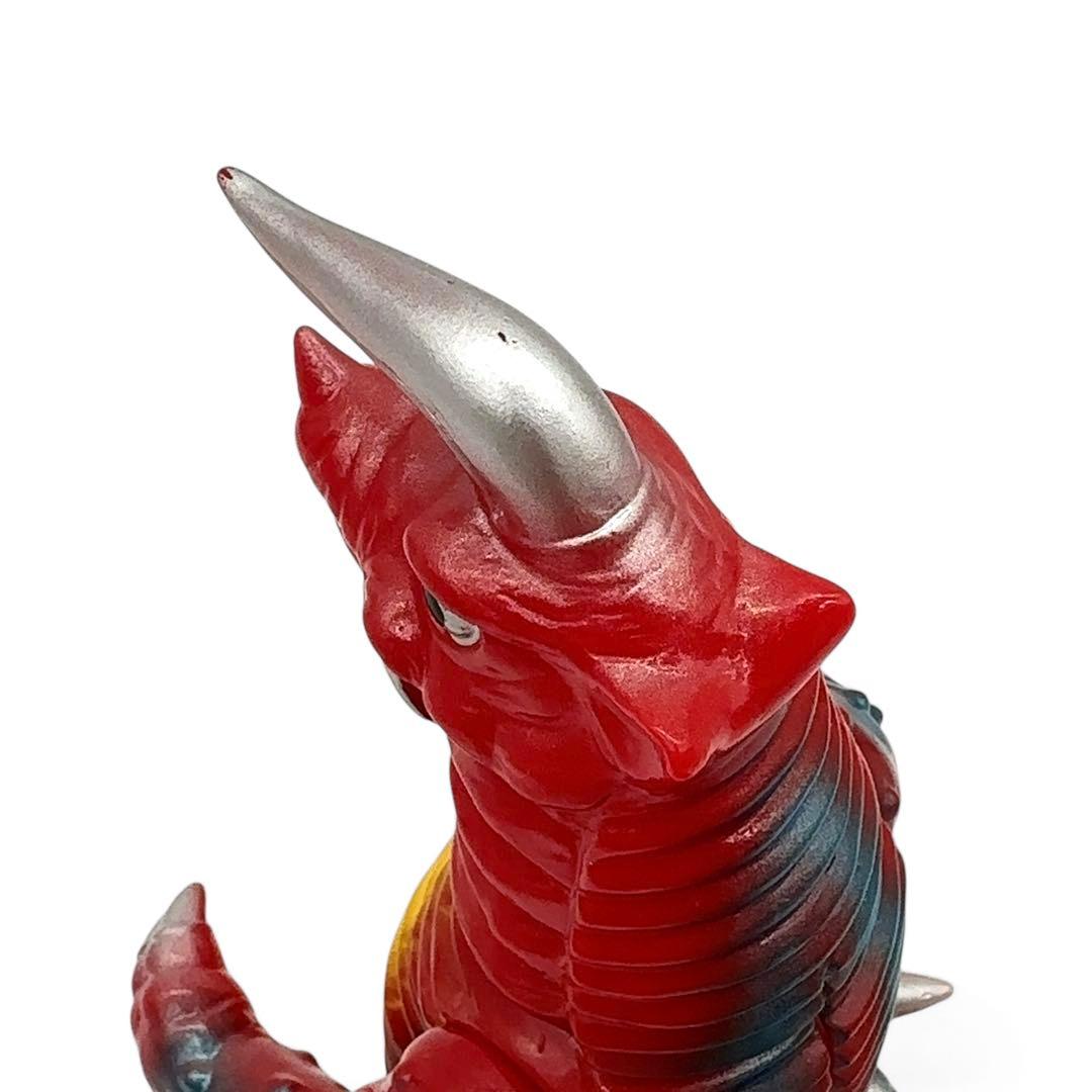 新品同様 ブルマァク ソフビ ブラックキング ウルトラマン 怪獣