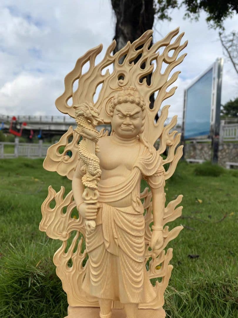 【修縁堂】仏像立像 一刀彫り 仏師彫り 手作り 木彫り細密彫刻 不動明王像