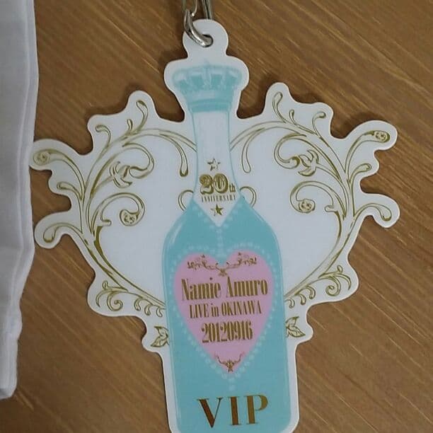 安室奈美恵Tシャツ　キーホルダー　ハンカチ　限定品