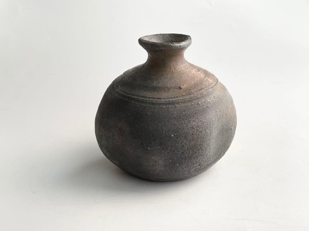 陶芸家　中村六郎　備前　窯変　徳利　酒器　共箱　備前焼