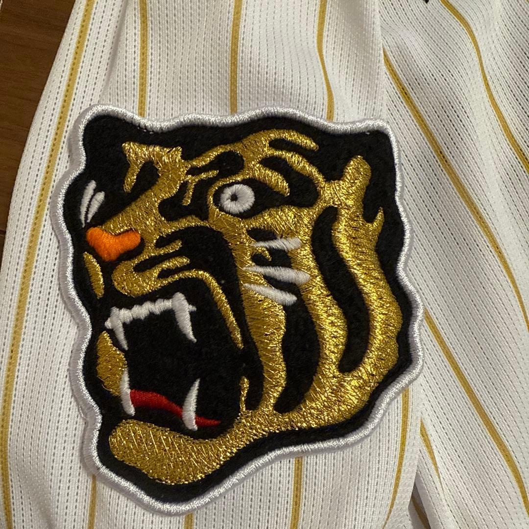 阪神タイガース チャンピオン記念 刺繍ユニフォーム Mサイズ　森下 #1