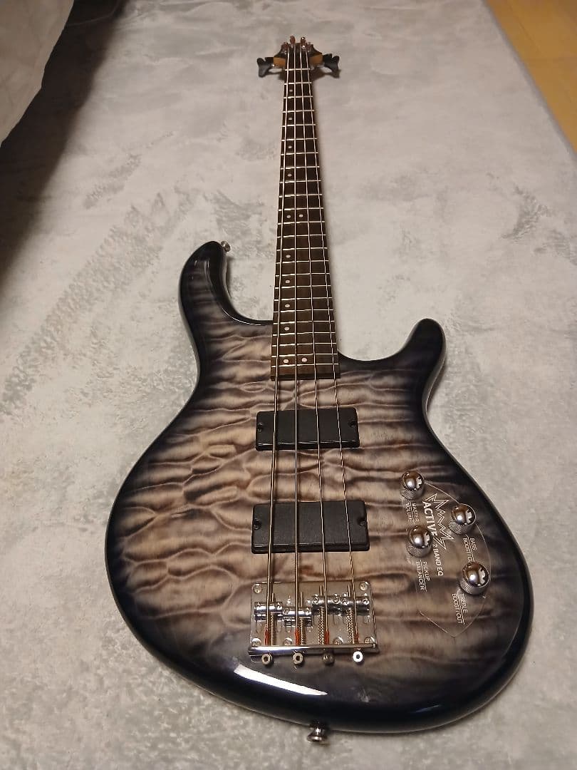 Cort Action DLX エレキベース 4弦 ソフトケース付 美品