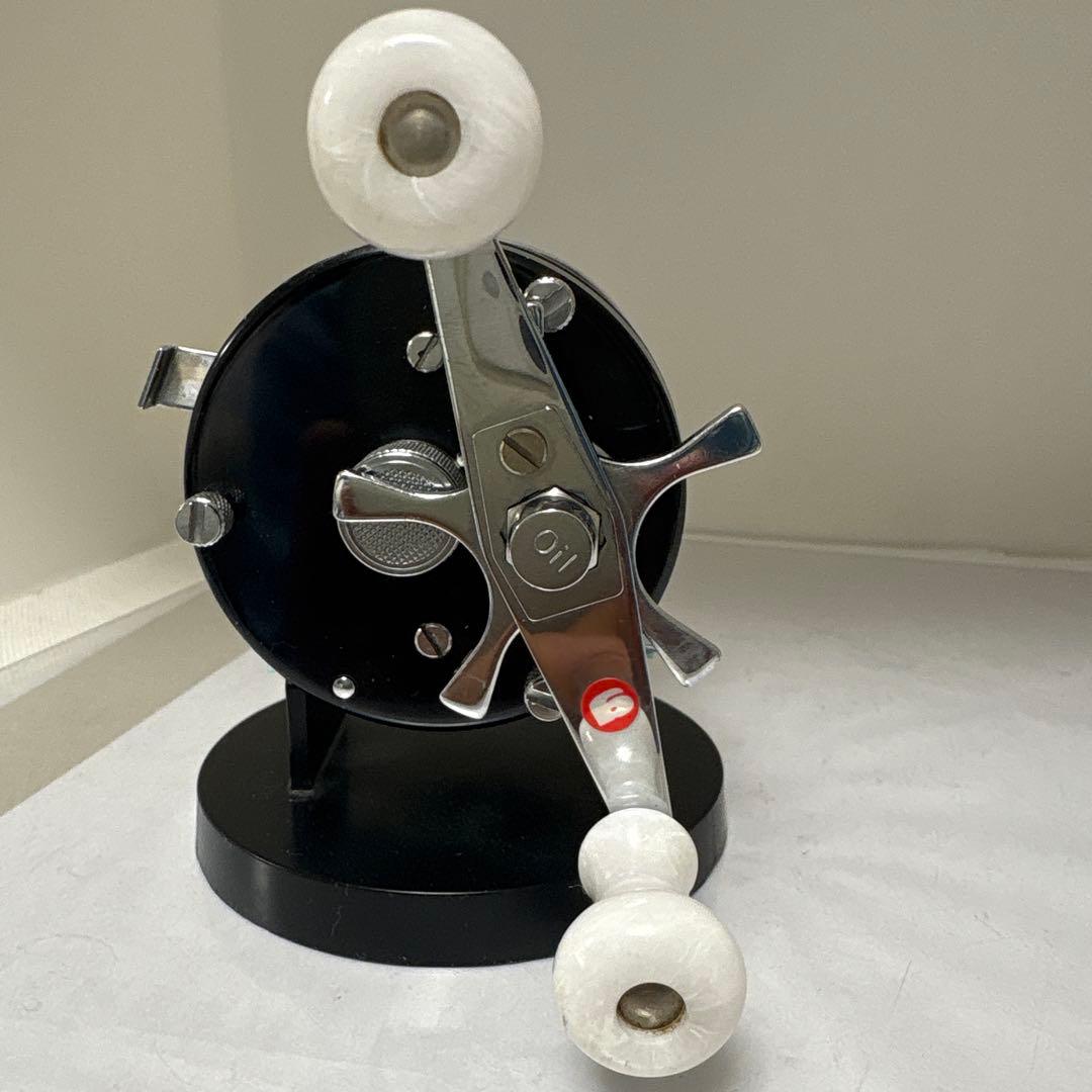 ABU Ambassadeur 5000C ベイトリール