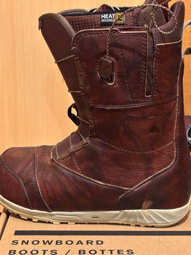 バートンアイオンレザー