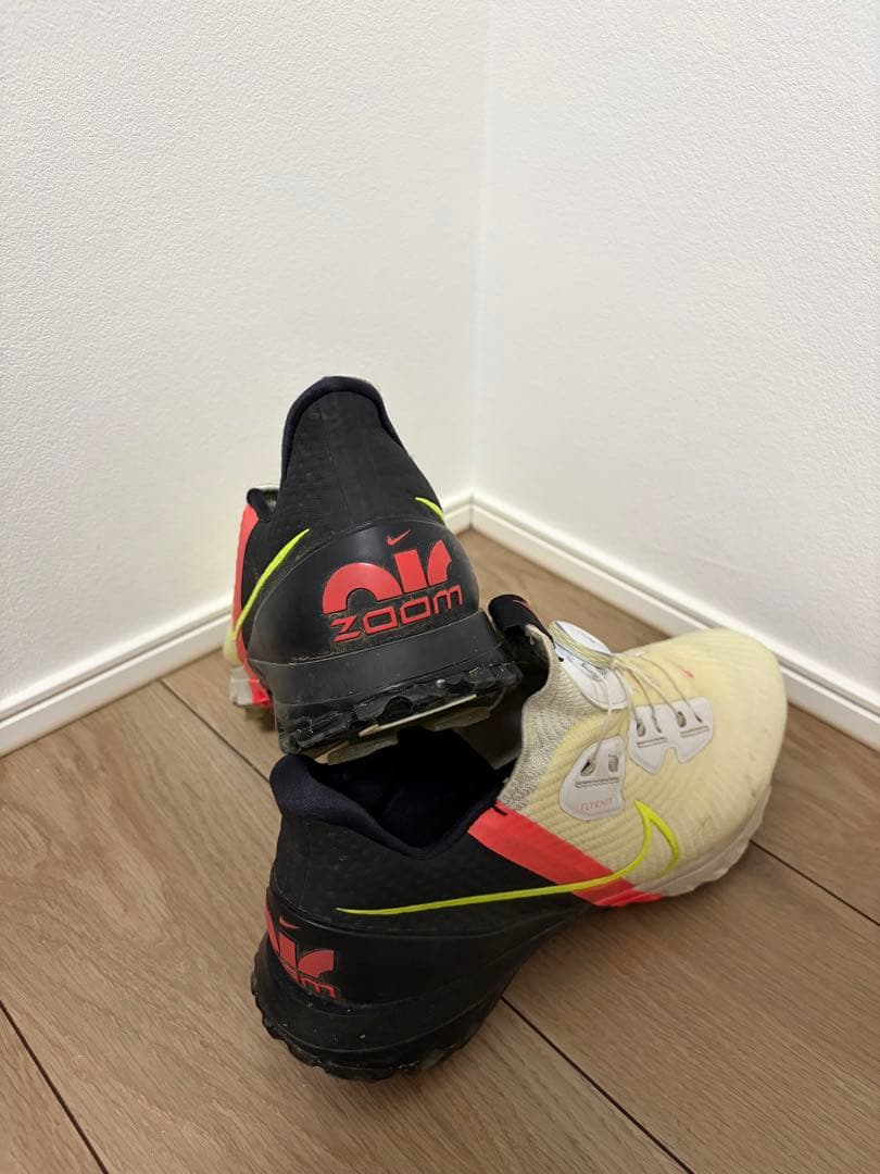 ツアーズームインフィニティ　NIKEゴルフ