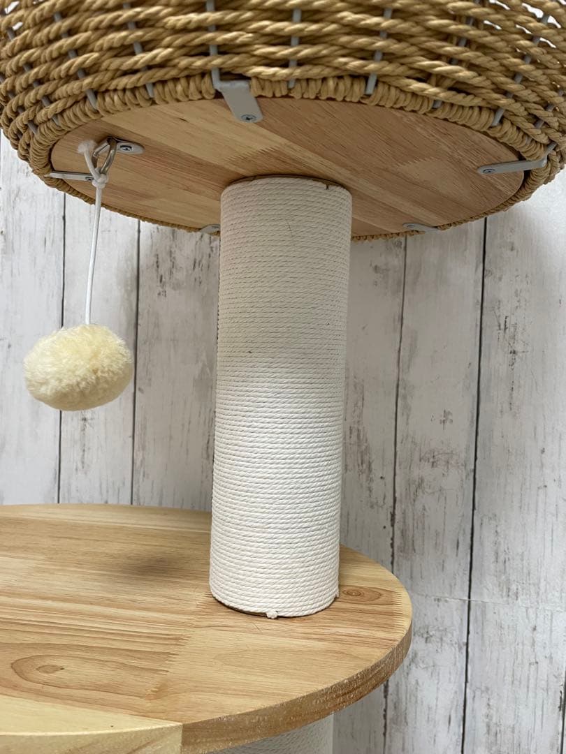 【未使用に近い】天然木 キャットタワー 宇宙船ボウル 木製