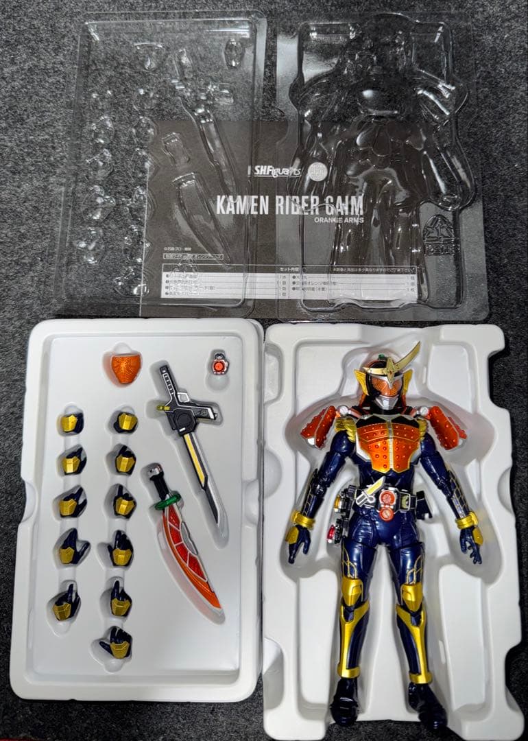 S H フィギュアーツ　真骨彫製法 仮面ライダー鎧武 バロン 2体セット　真骨頂