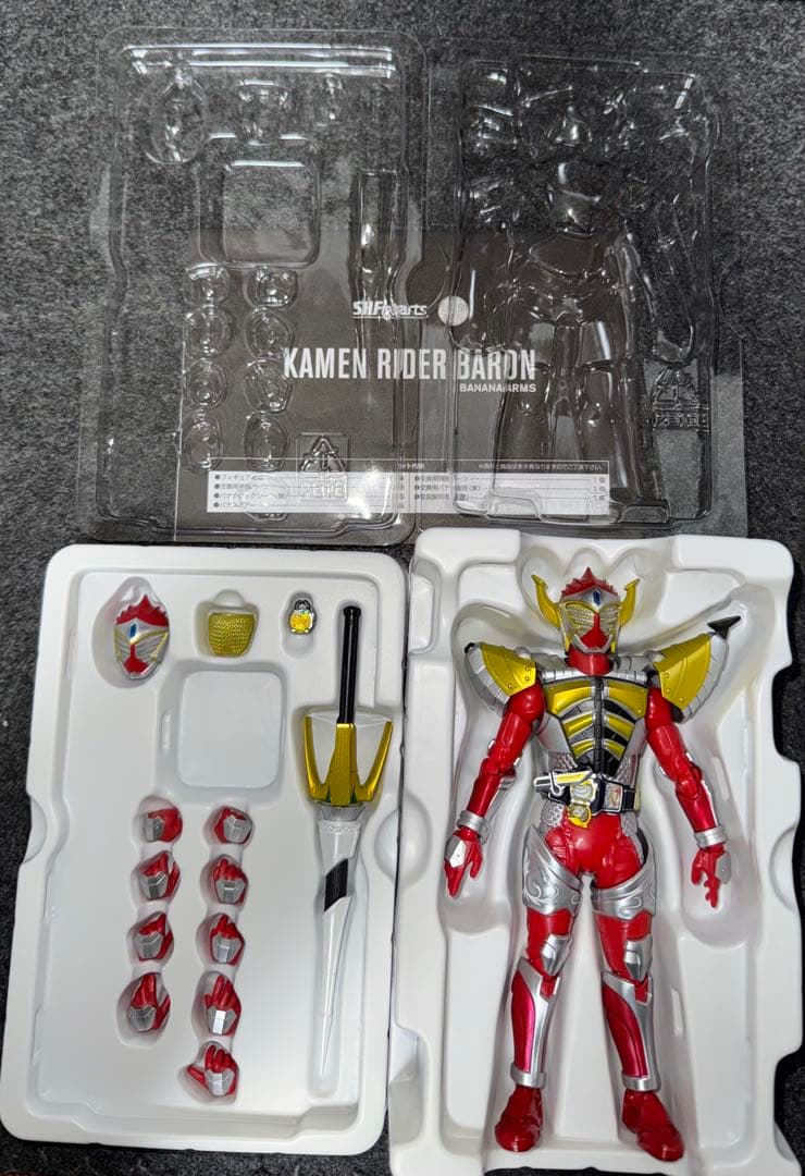 S H フィギュアーツ　真骨彫製法 仮面ライダー鎧武 バロン 2体セット　真骨頂