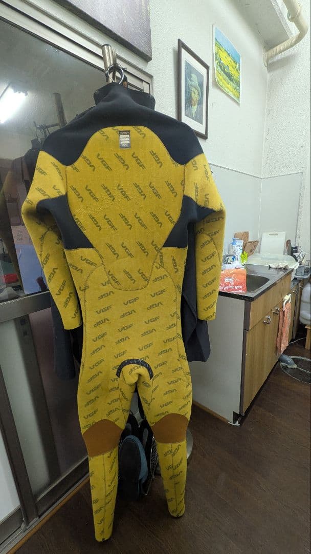 ＲＡＳＨ（ラッシュ） ウェットスーツ黒