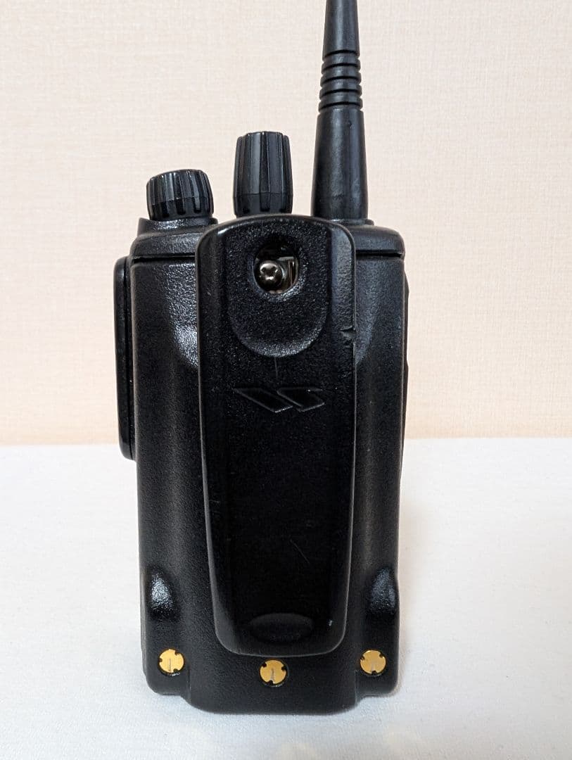 【美品】スタンダード デジタル簡易無線機 免許局 トランシーバー VXD450U