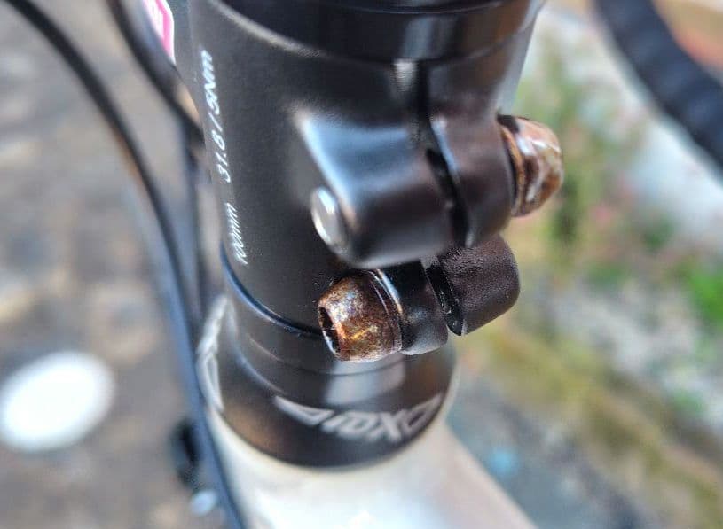 Louis Garneau ロードバイク