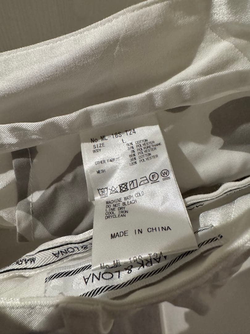 マークアンドロナ【MARK & LONA】カモフラージュ 半ズボン ホワイト