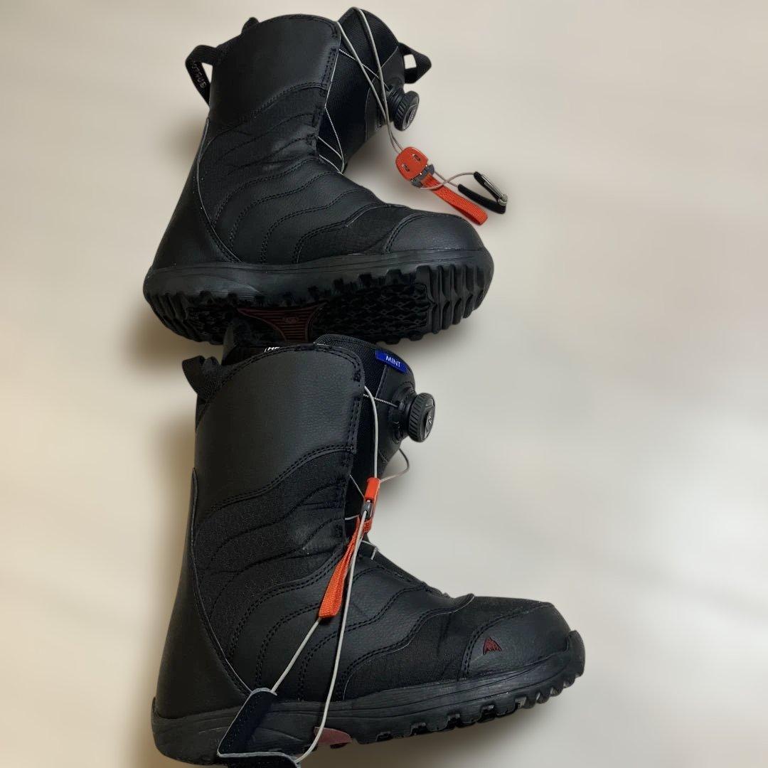 Burton Mint 23.5cm 女性用スノーボードブーツ　BOA