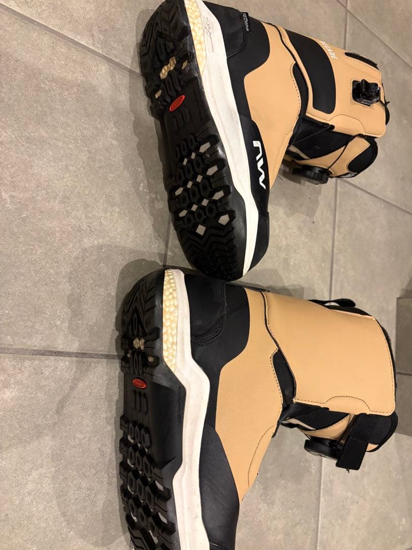 23-24NW DECADE ハイブリッド25.5