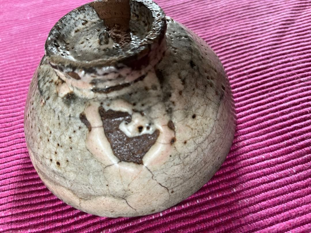 李朝時代粉青茶碗 ？箱付き