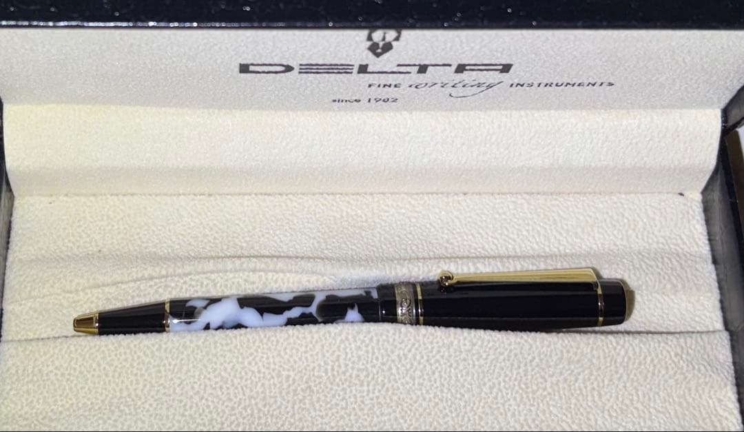 も*か様 DELTA デルタ ボールペン ビアンカ・エ・ネッラ専門店査定済み