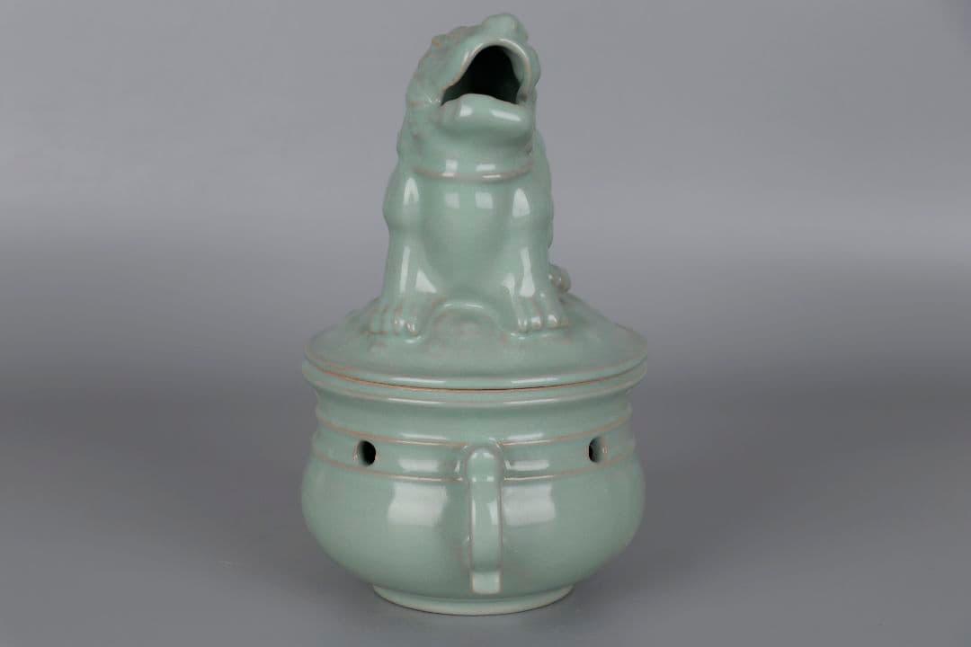 宋汝窯開片釉獅子蓋薫香炉 景徳鎮 陶磁器 装飾品 現代工芸品 美術品 置物